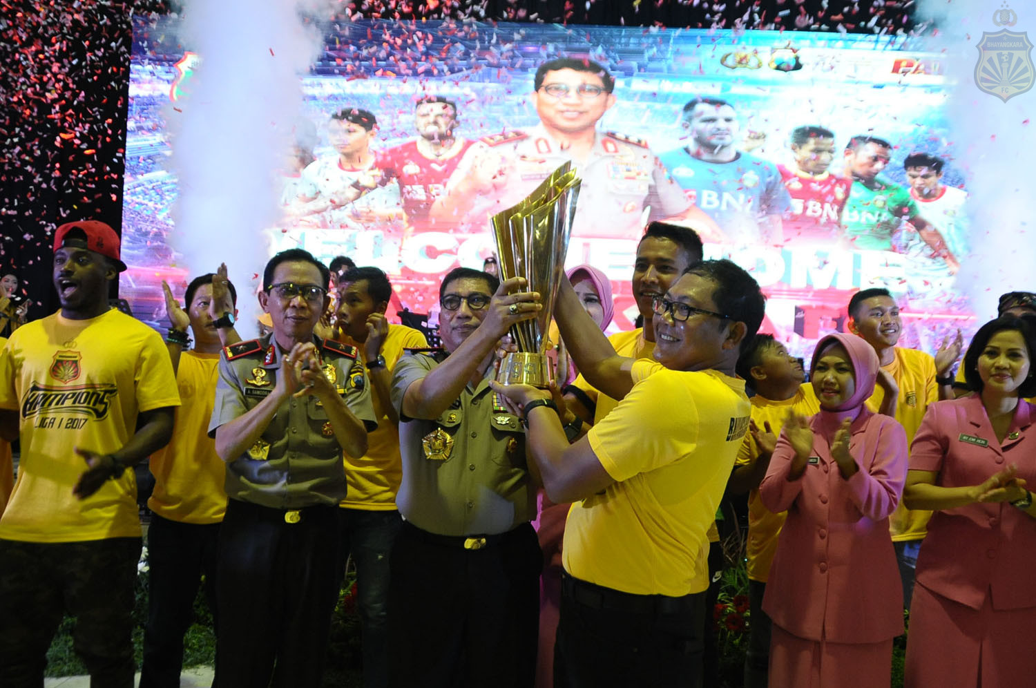 Arak-arakan Bhayangkara FC di Surabaya_Hari 2_Foto MAK (3851)